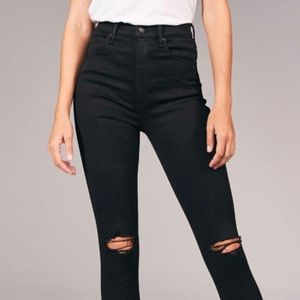 ⭐️SOLD⭐️ Abercrombie skinny jeans